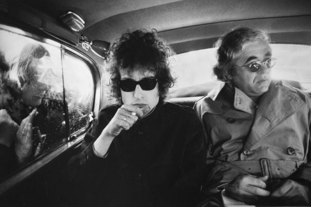 Manager Bob Dylan