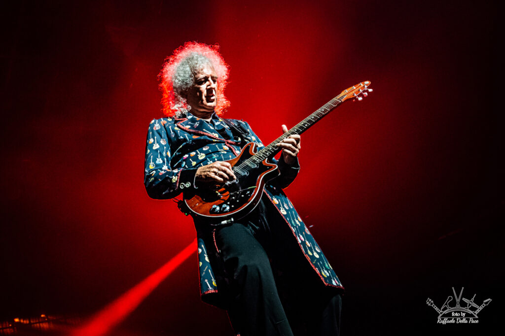Brian May, Red Special, Queen, Stonemusic